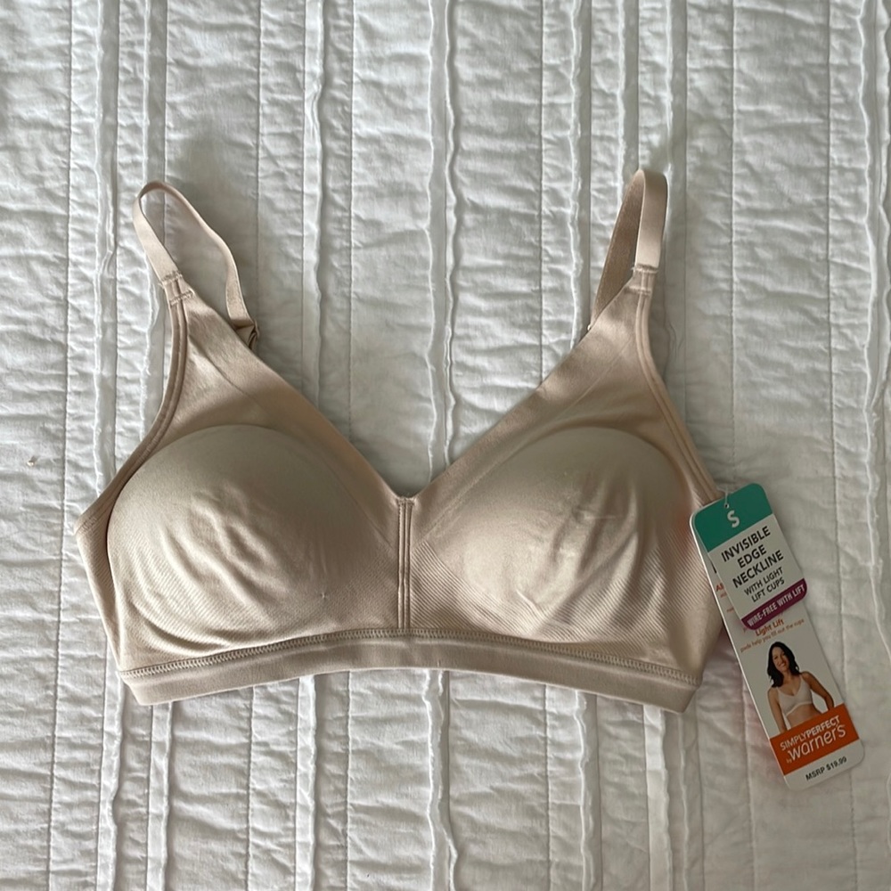 Warners Bra NWT
